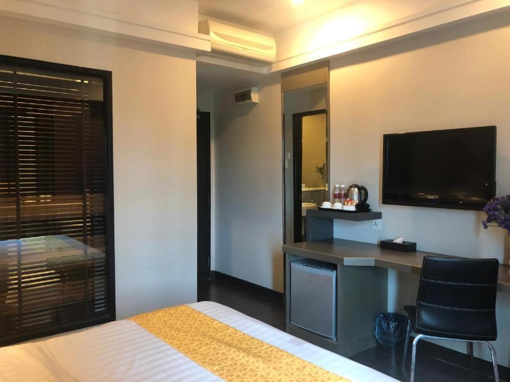 De Hotel Ипох Екстериор снимка