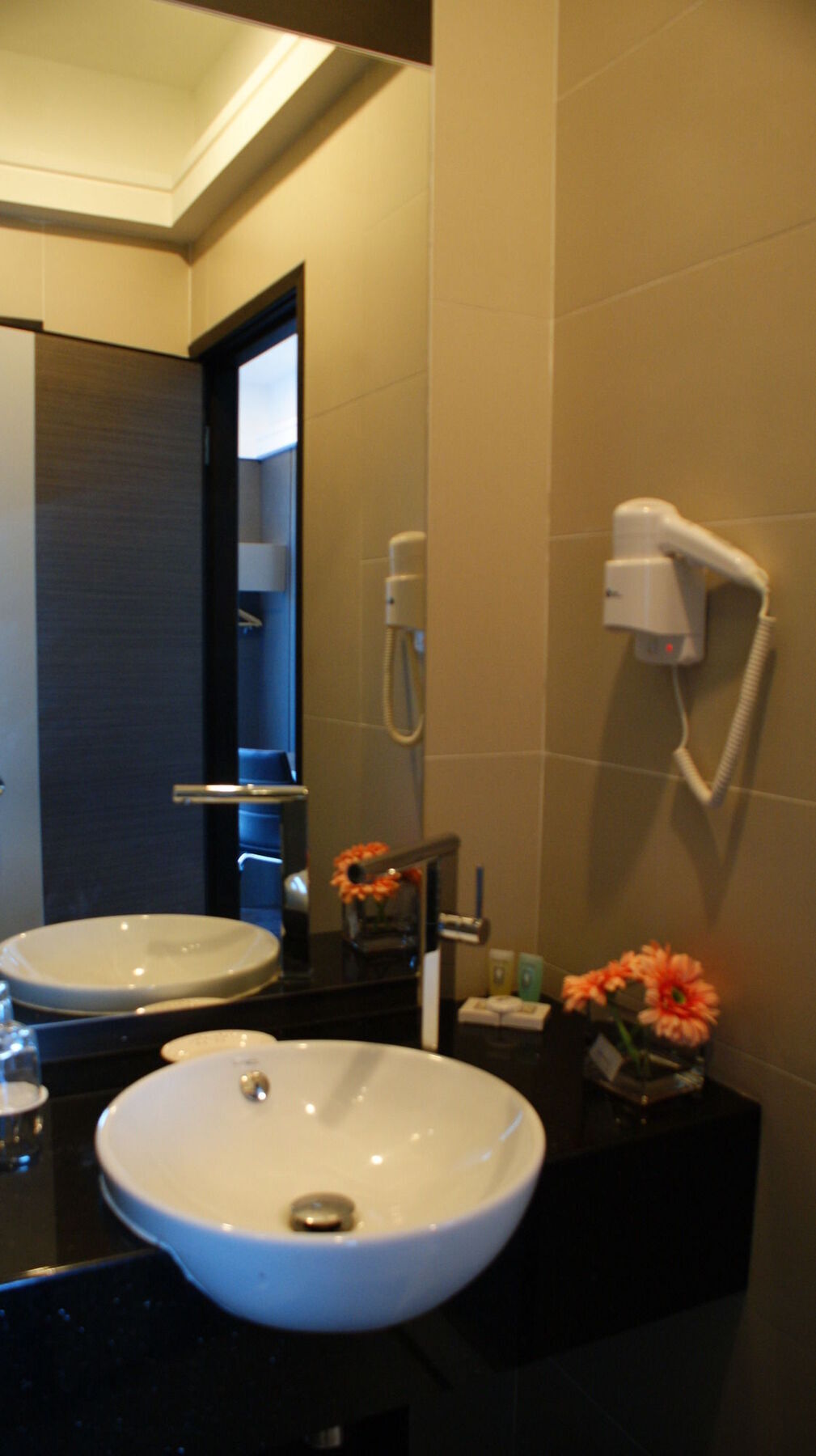 De Hotel Ипох Екстериор снимка